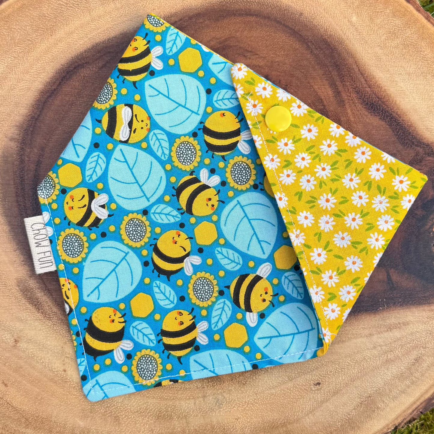 ✨Reversible✨ Honey Bee Bandana